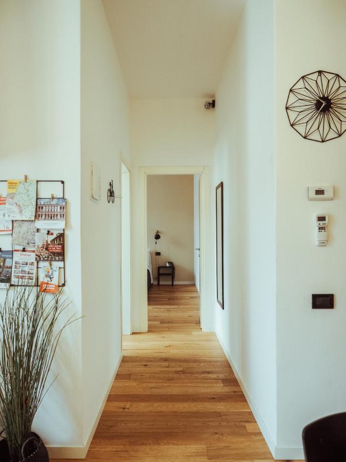 Bre Apartments - Gambero Flat Виченца Экстерьер фото